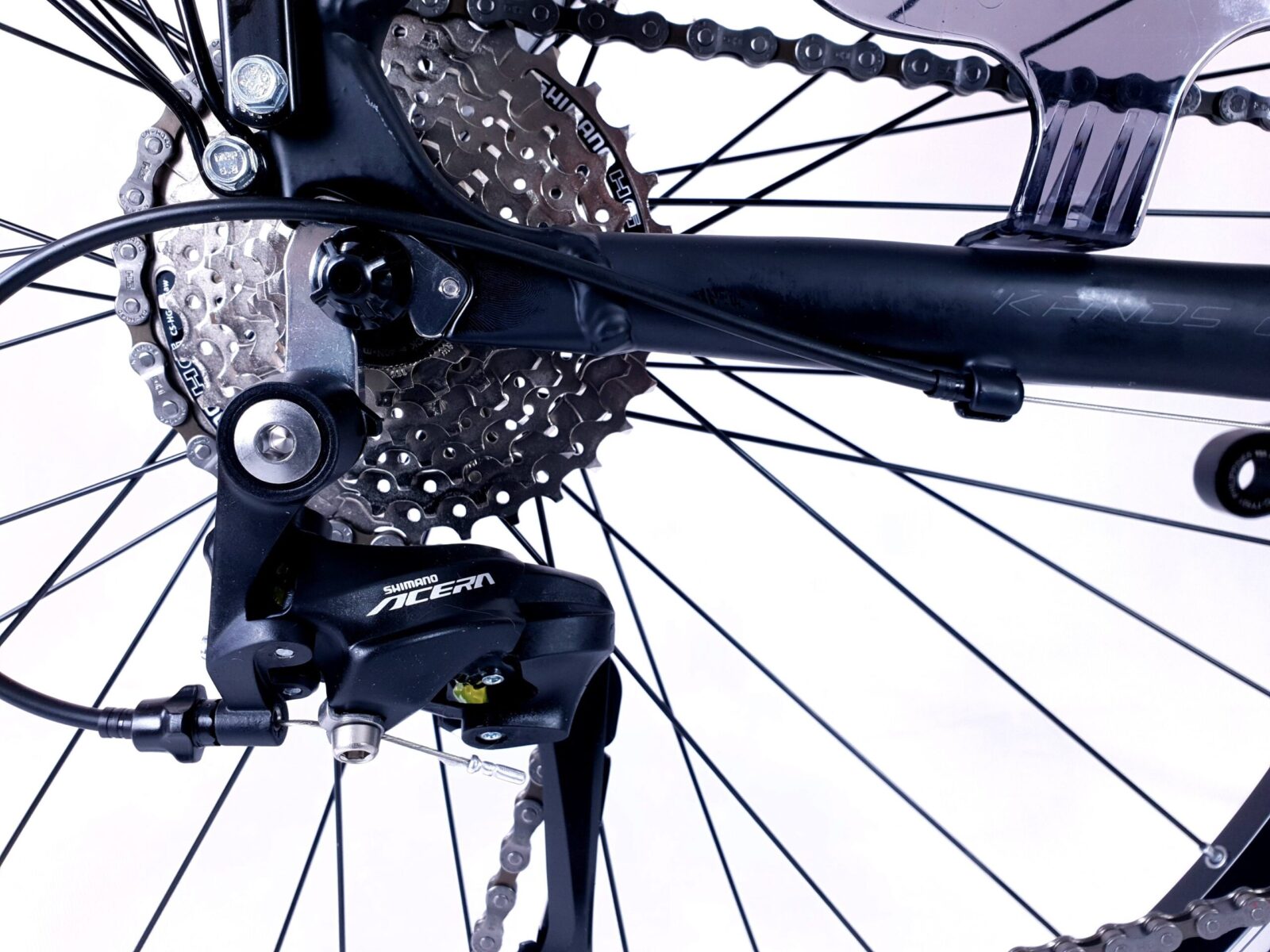 Närbild av cykelkugghjul och kedja