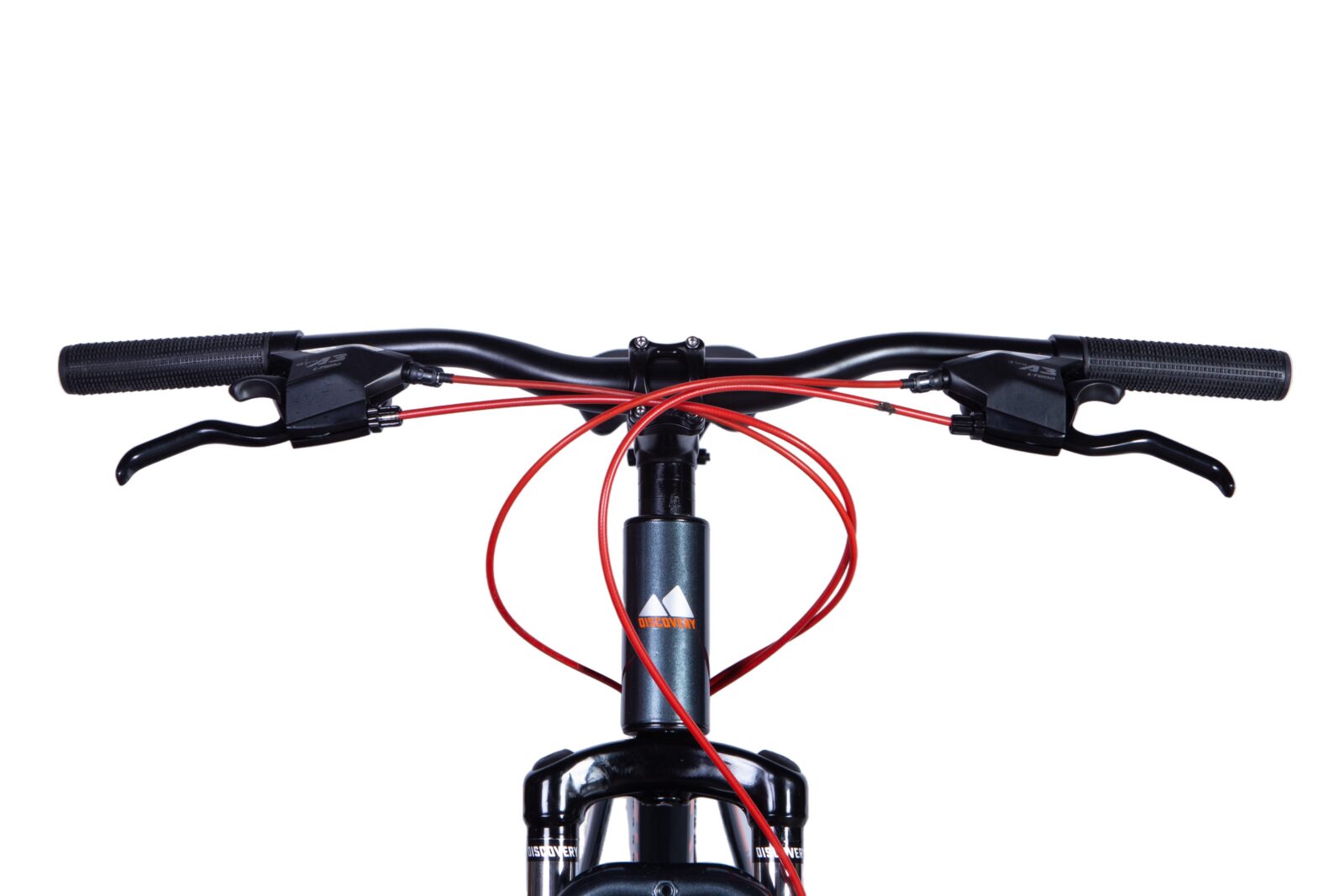 Cykelstyre med röda bromskablar och svart ram