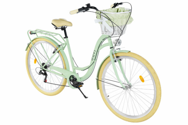 Grön cykel med korg och beige sadel