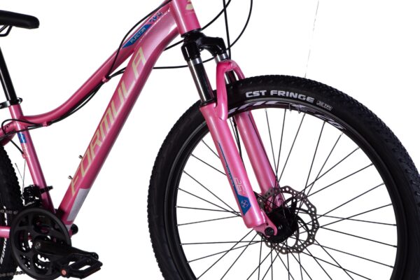 Rosa mountainbike med svarta däck och skivbromsar