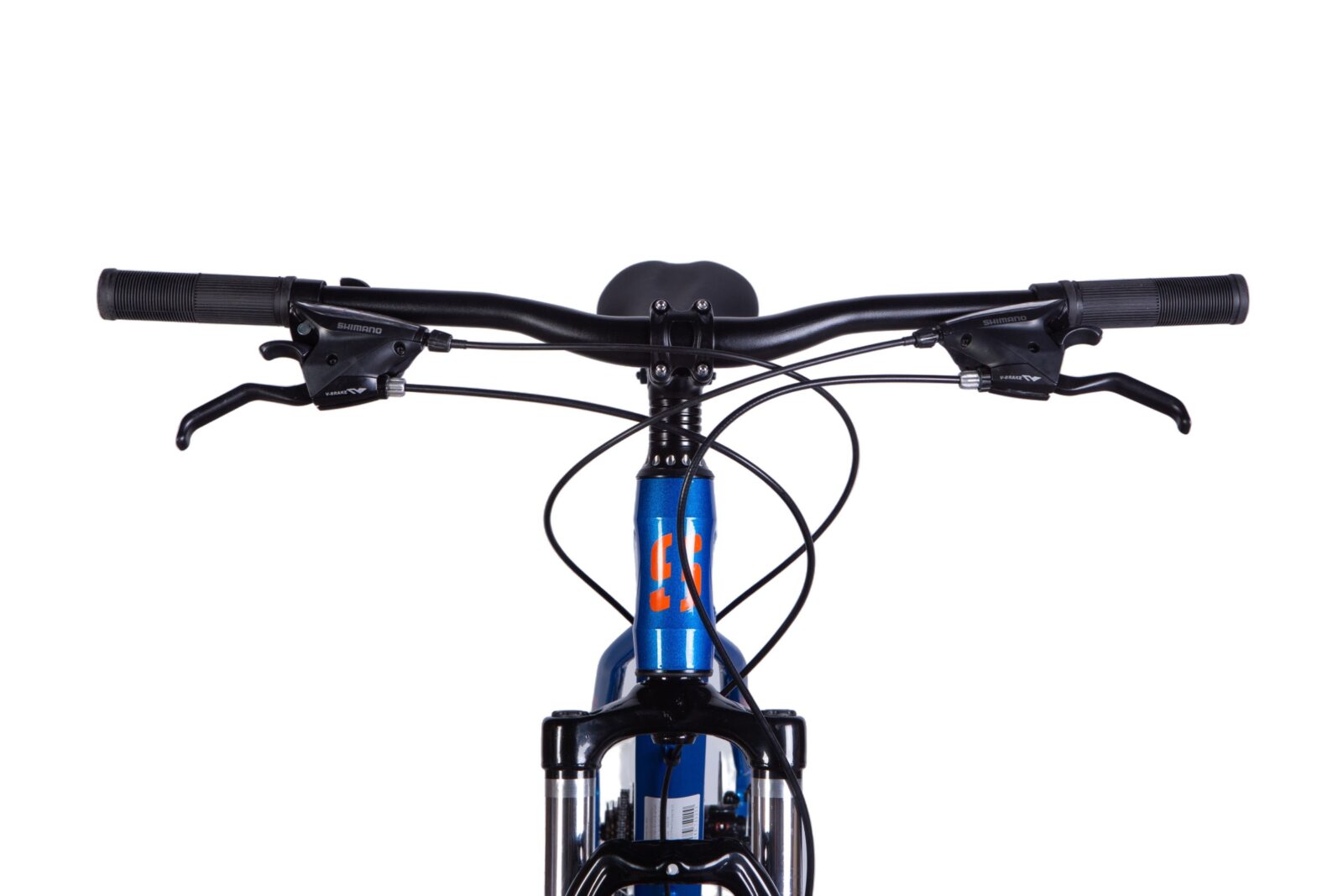 Cykelstyre med bromshandtag och kablar, närbild framifrån.