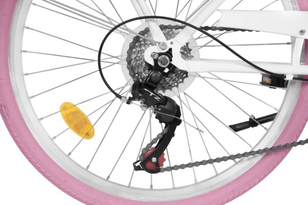Cykel med rosa däck och växelsystem